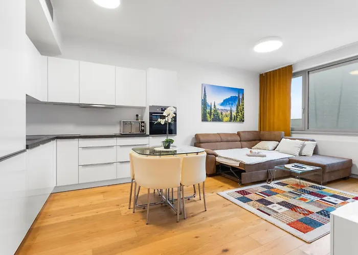 Apartamento Skypark, Luxusný S Parkovaním Vo Výške